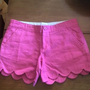 Pink shorts Lilly Pulitzer